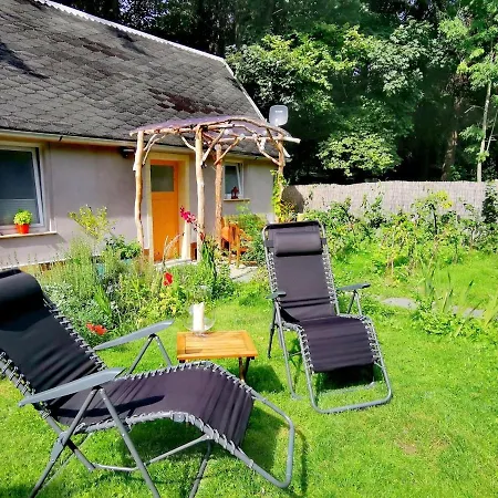 Kleines Haus Mit Garten In Den Weinbergen Naumburg (Saale)